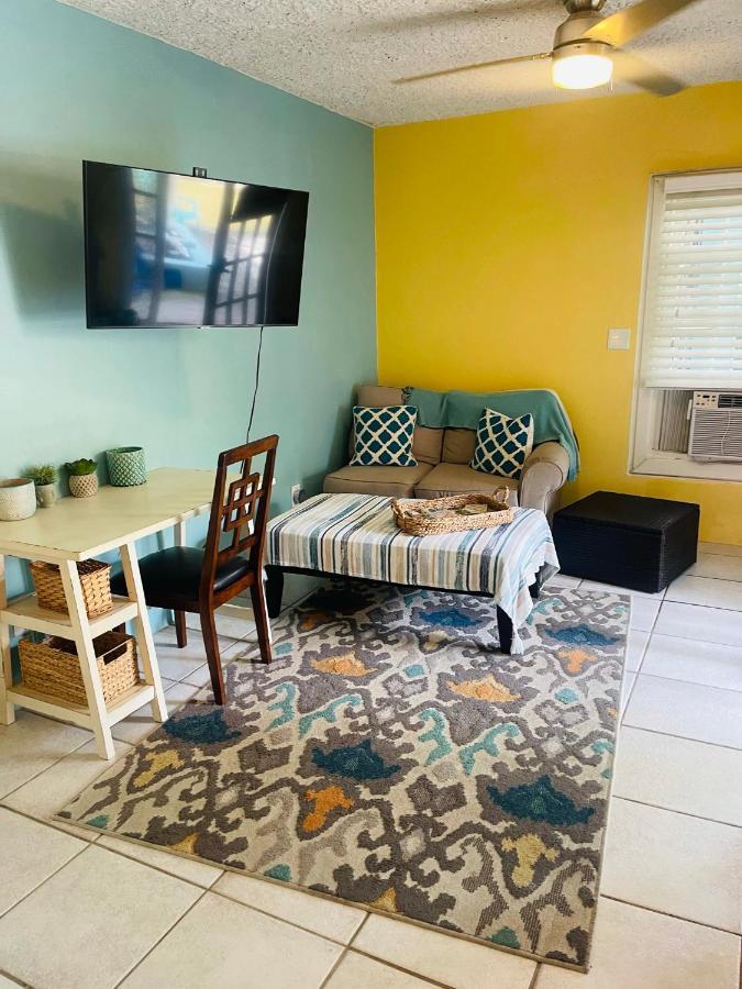 Crown Lotus Apartamento Christiansted Exterior foto